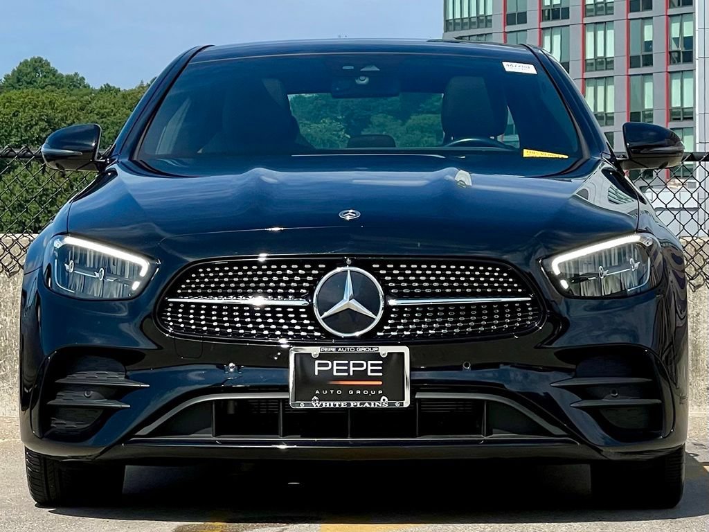 Certified 2022 Mercedes-Benz E 450 4MATIC Sedan image 3