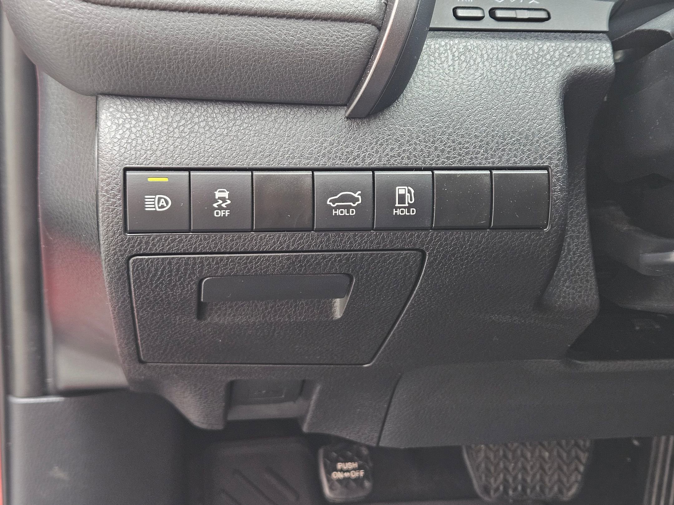 Used 2023 Toyota Camry LE image 18