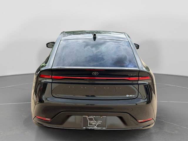 Used 2024 Toyota Prius Limited image 5
