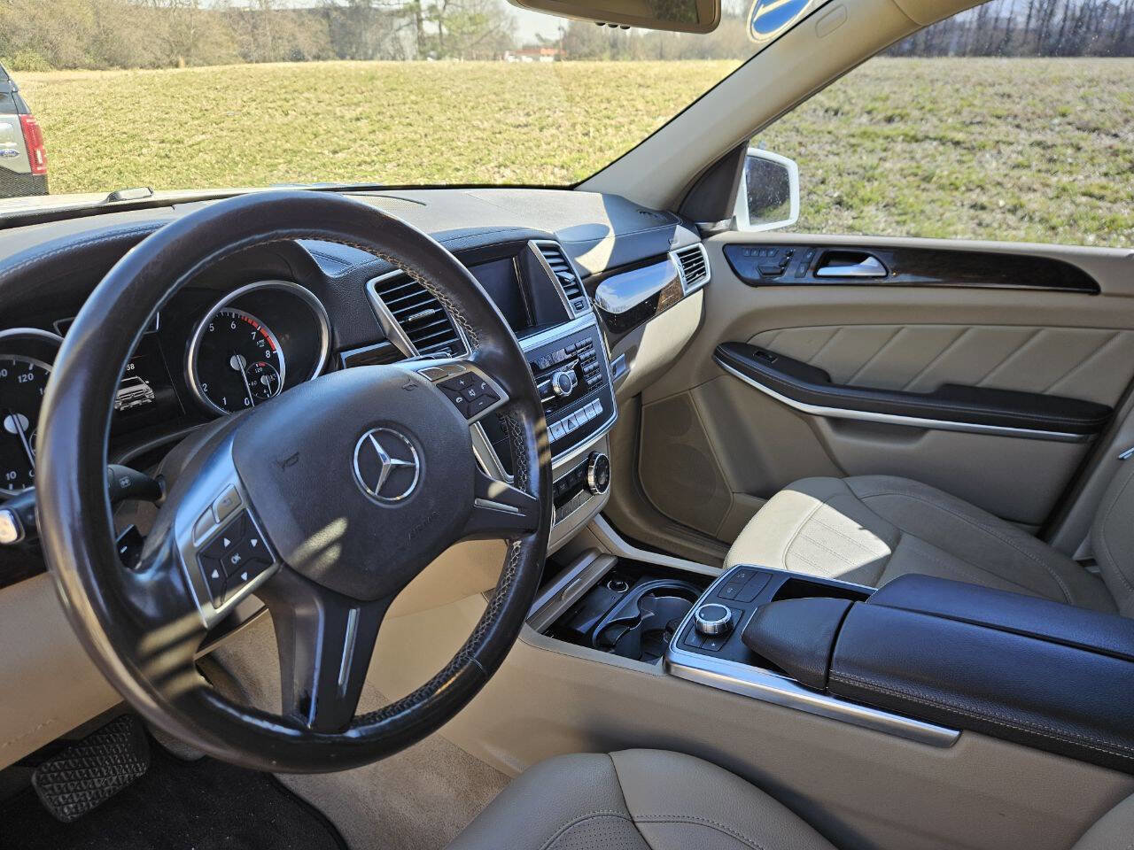 Used 2014 Mercedes-Benz GL 450 4MATIC image 10