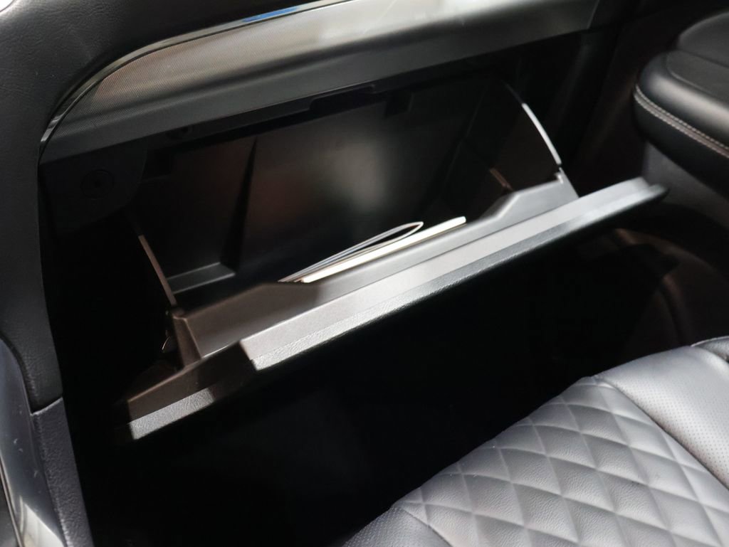 Used 2024 Ford Edge Titanium w/ Equipment Group 301A image 29