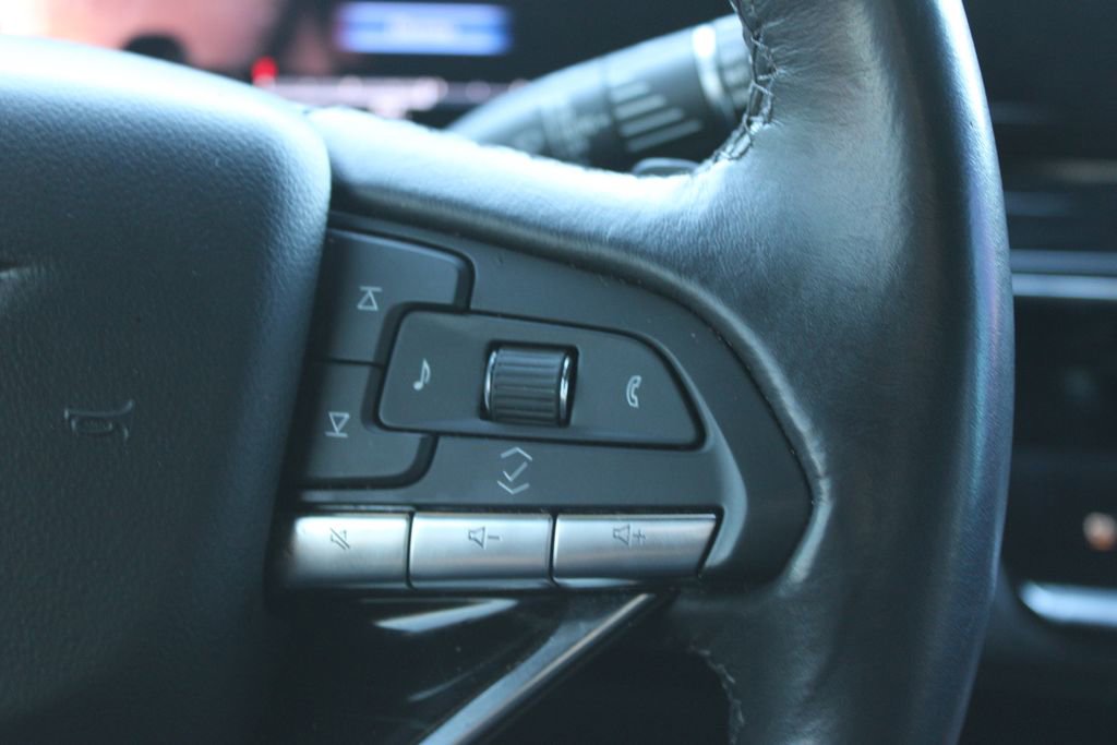 Used 2024 Cadillac Escalade Sport AWD/4WD image 39