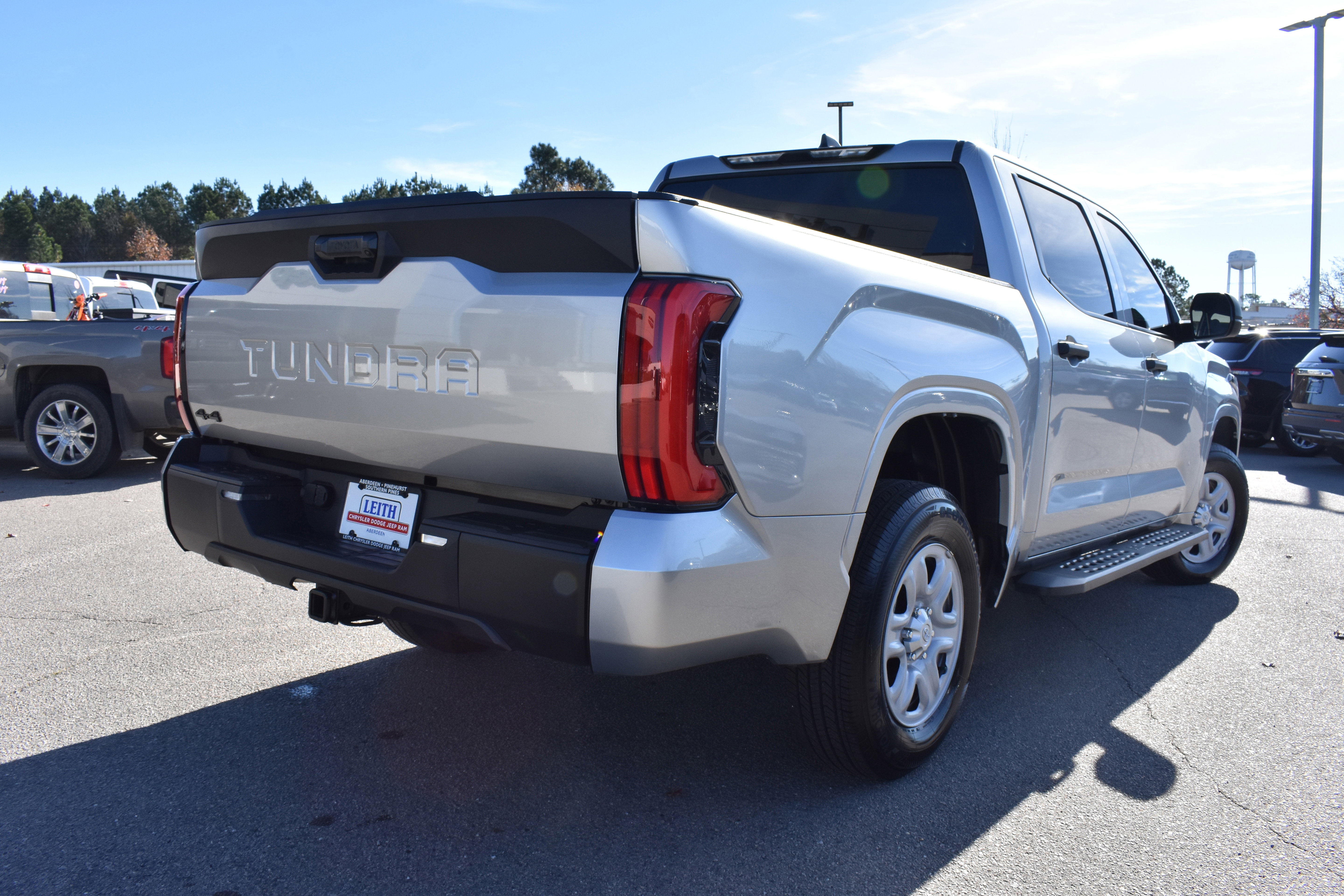 Used 2025 Toyota Tundra SR image 9