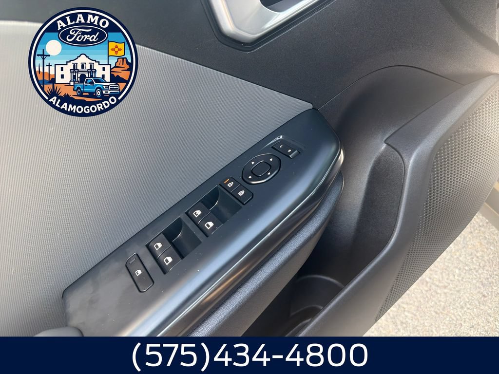 Used 2025 Kia K4 LXS FWD image 11