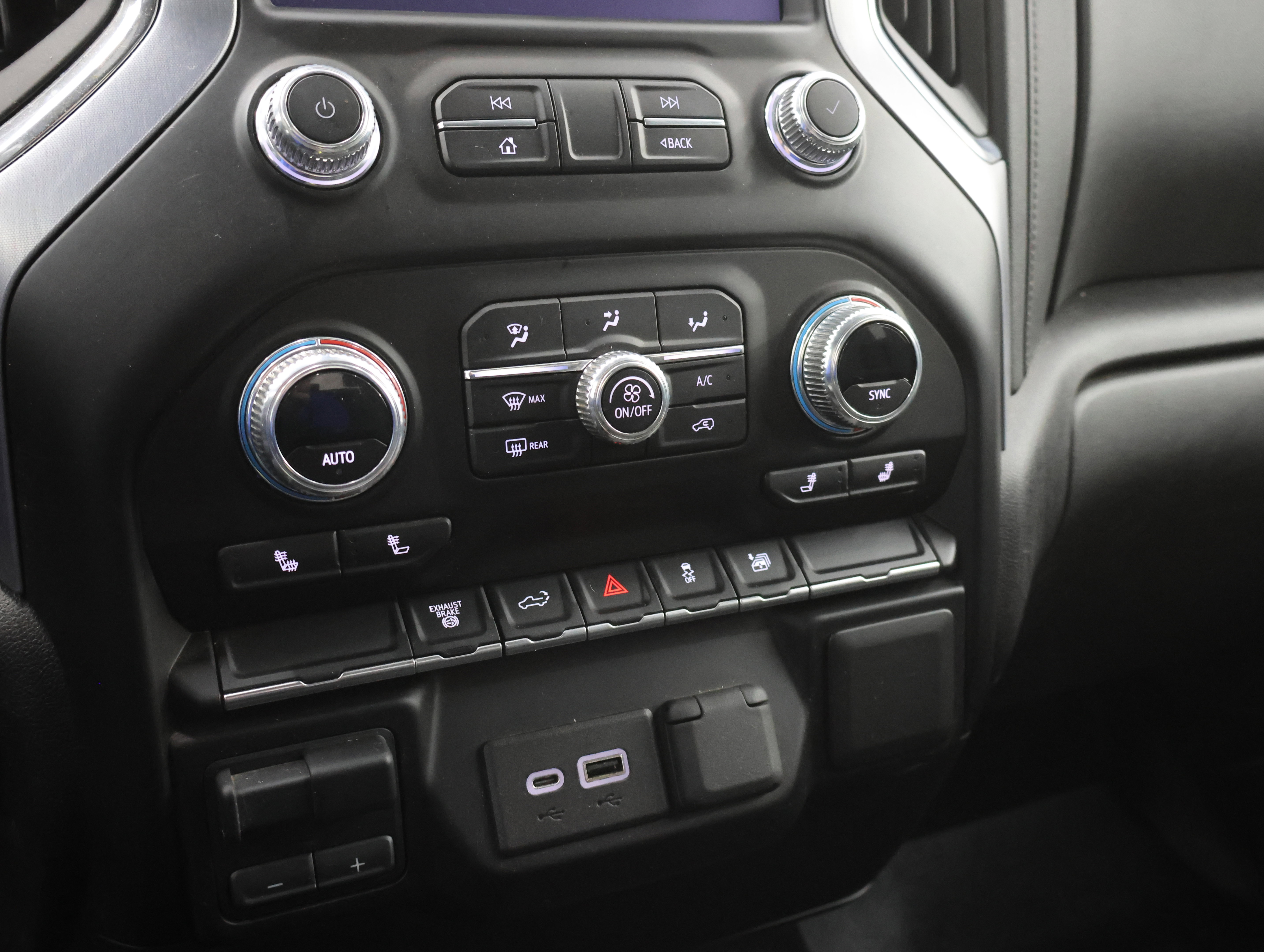 Used 2023 GMC Sierra 2500 SLE w/ SLE Convenience Package image 48