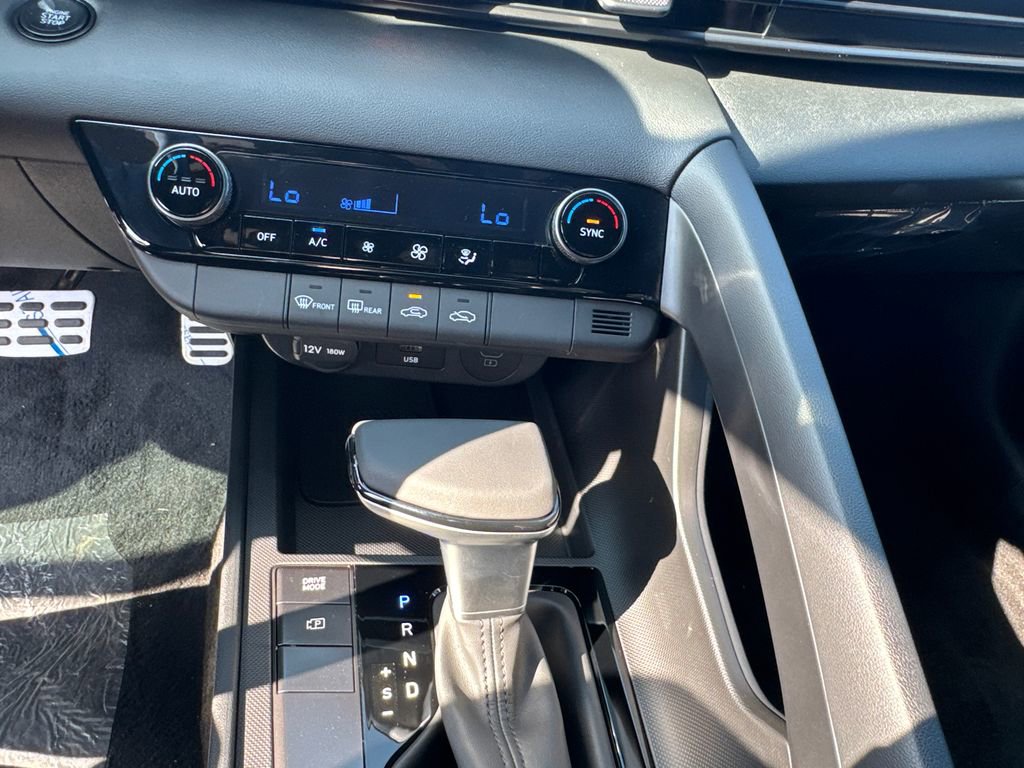 New 2026 Hyundai Elantra Sport image 19