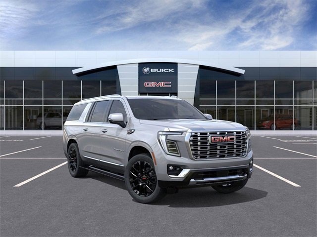 New 2026 GMC Yukon XL Denali w/ Sun & Power Step Package