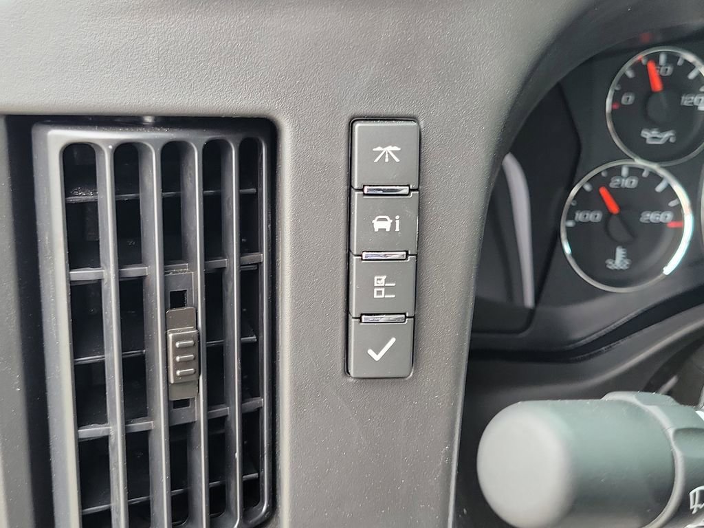 New 2026 Chevrolet Express 2500 Extended w/ Communications Package RWD image 14