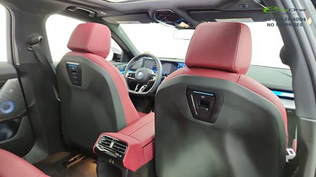 Used 2024 BMW i5 eDrive40i w/ M Sport Package image 26