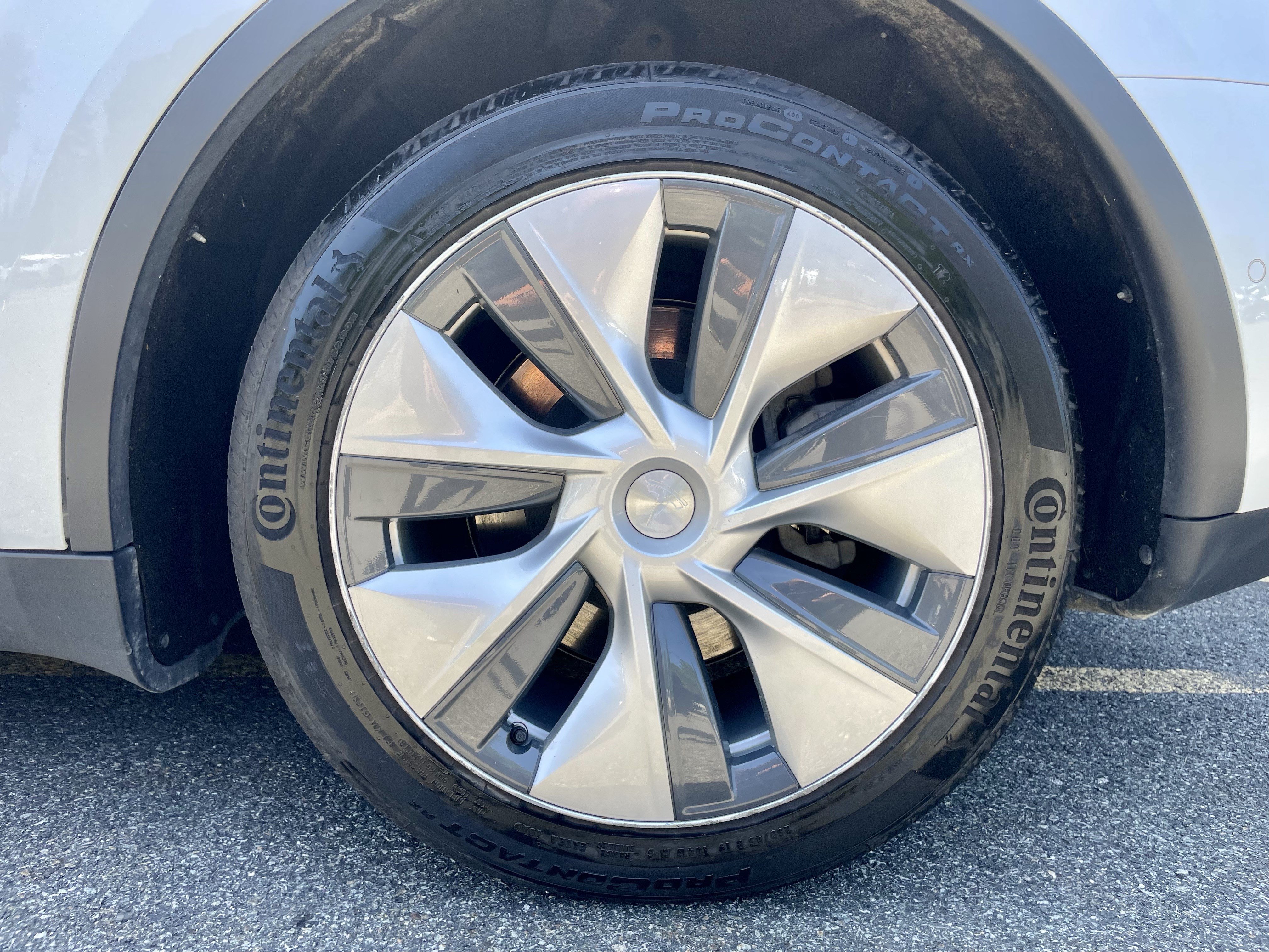 Used 2020 Tesla Model Y Long Range AWD/4WD image 10