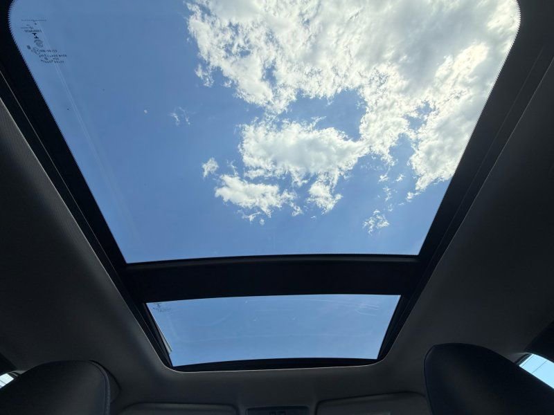 Used 2022 Mitsubishi Outlander SE image 12