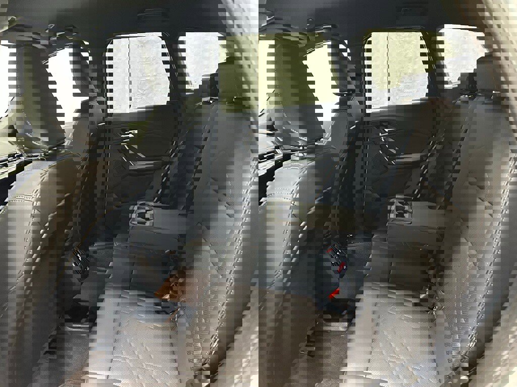 Used 2025 BMW X1 xDrive28i image 39