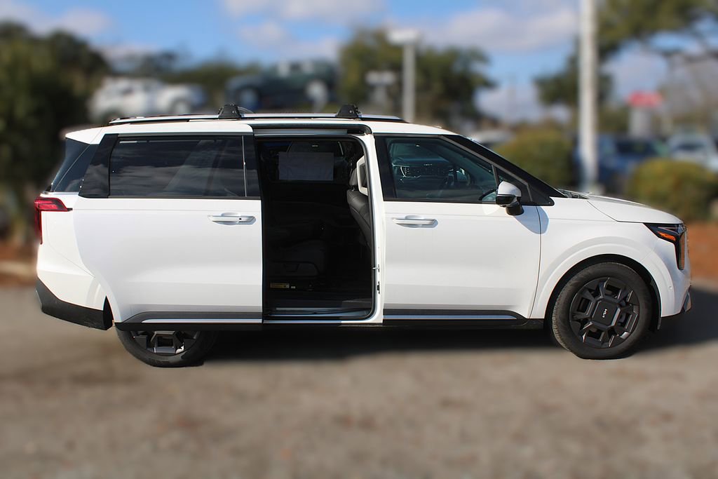 New 2026 Kia Carnival SX FWD image 6