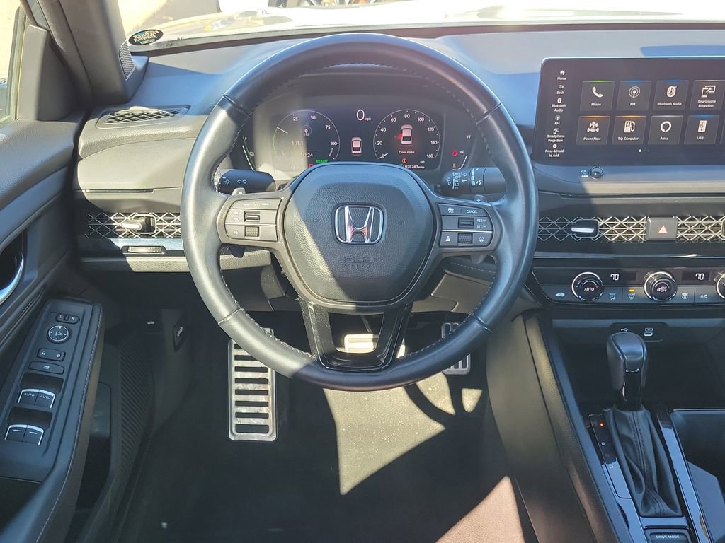 Used 2023 Honda Accord Sport image 16
