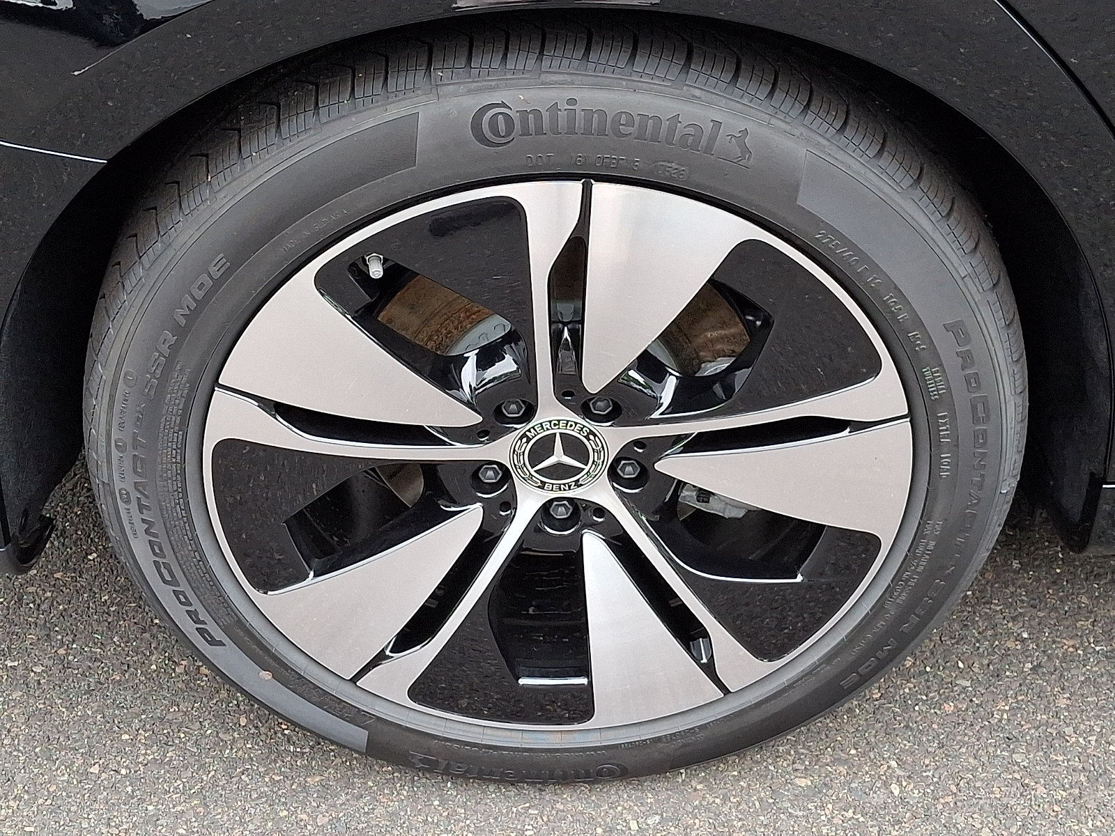 New 2026 Mercedes-Benz E 350 4MATIC Sedan image 7