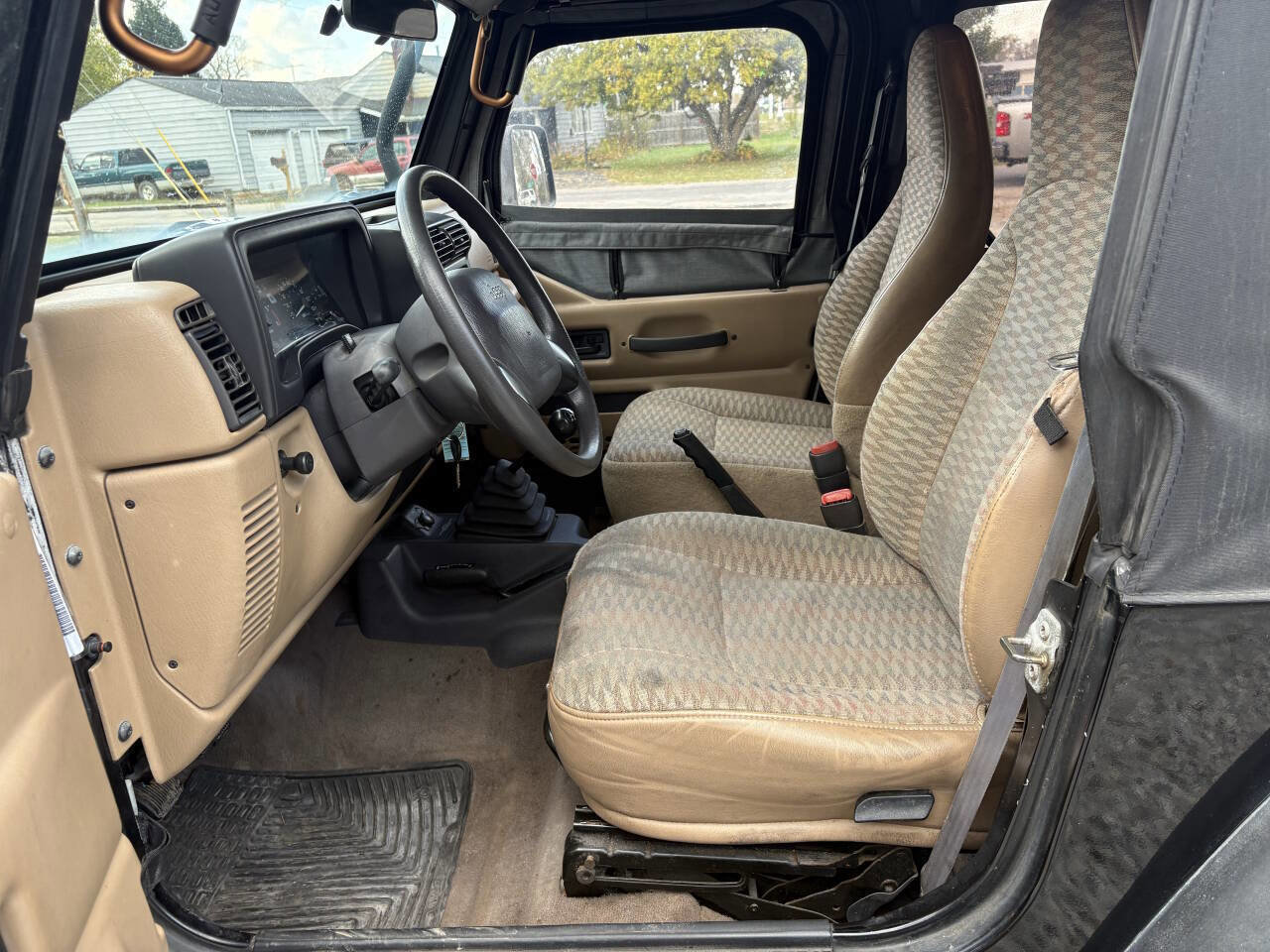 Used 2000 Jeep Wrangler SE image 13