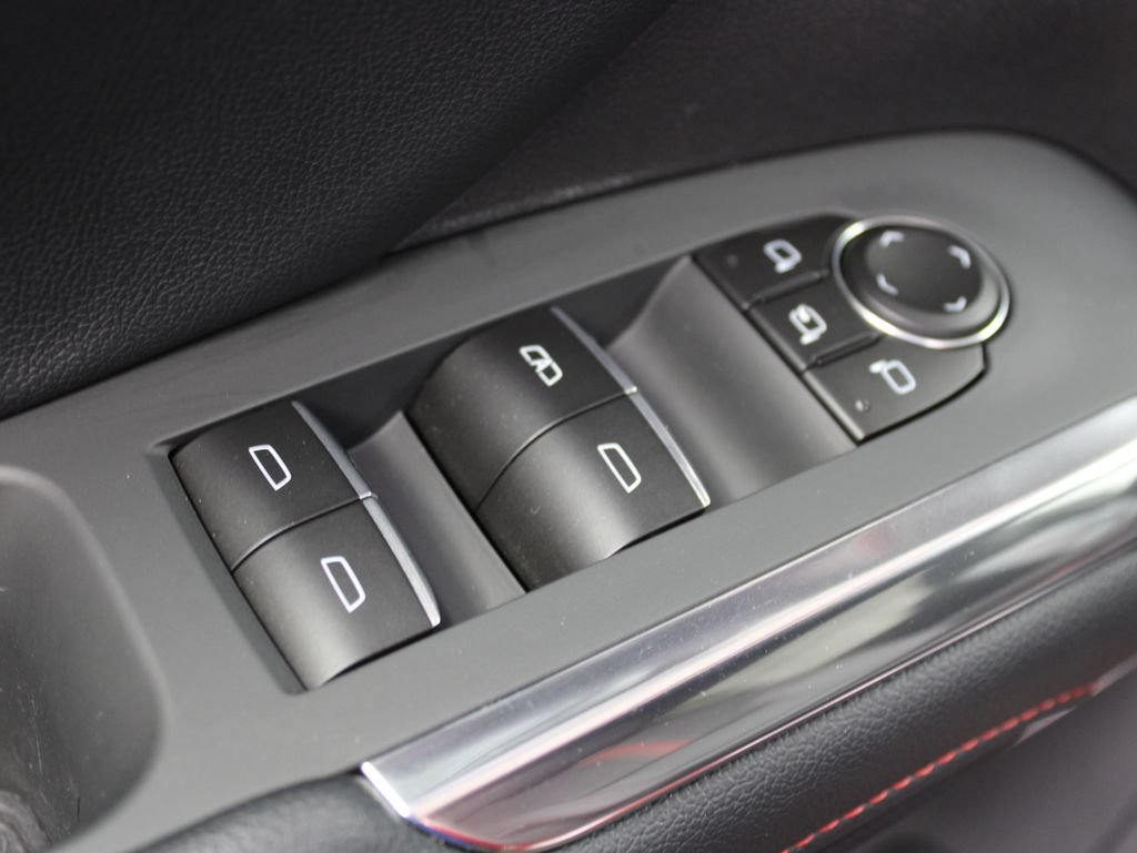 Used 2026 Chevrolet Traverse RS w/ LPO, Floor Liner Package AWD/4WD image 73
