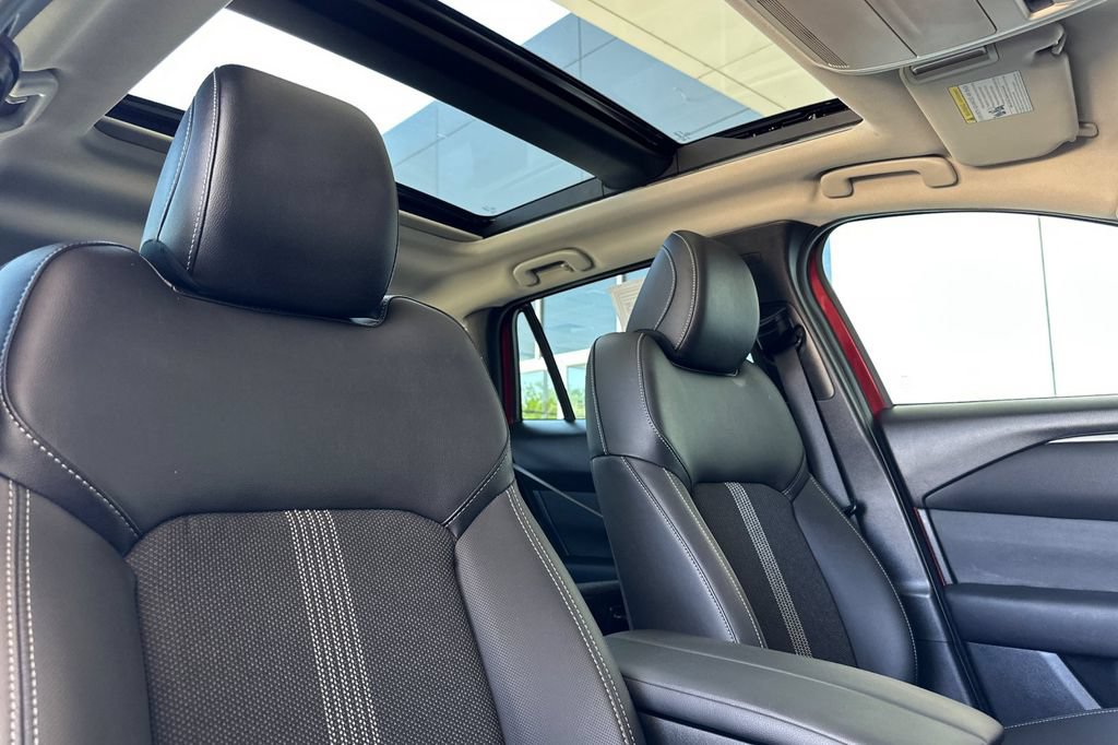 Certified 2025 MAZDA CX-50 AWD 2.5 S w/ Cargo Package image 19