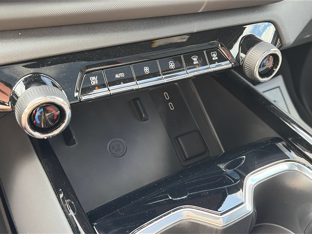 New 2025 Chevrolet Silverado EV RST AWD/4WD image 23