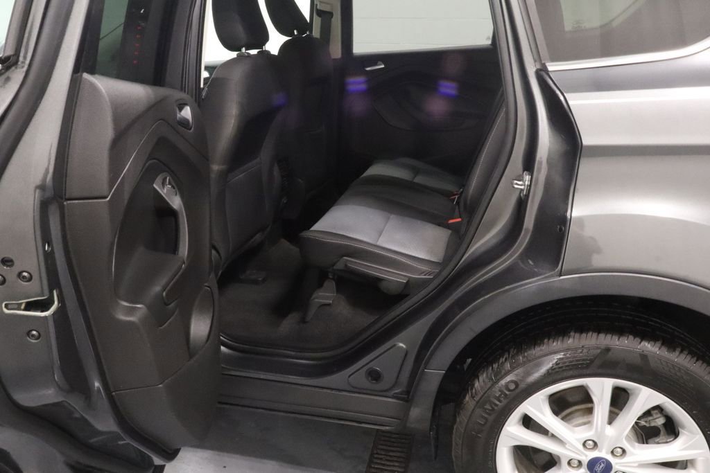 Used 2018 Ford Escape SE AWD/4WD image 21