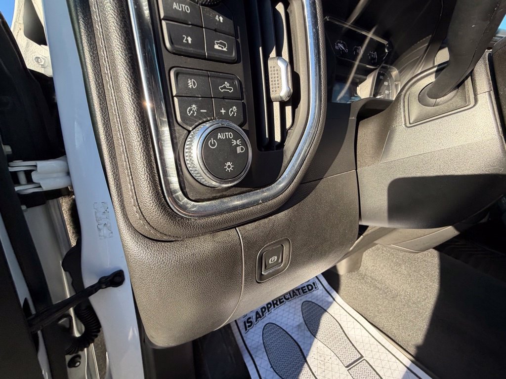 Used 2021 GMC Sierra 1500 Elevation AWD/4WD image 17
