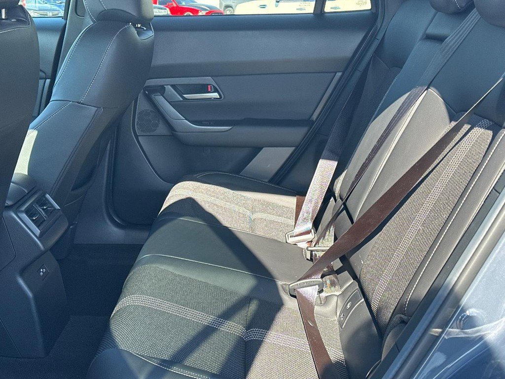 Certified 2025 MAZDA CX-50 2.5 Hybrid w/ Preferred Pkg image 10