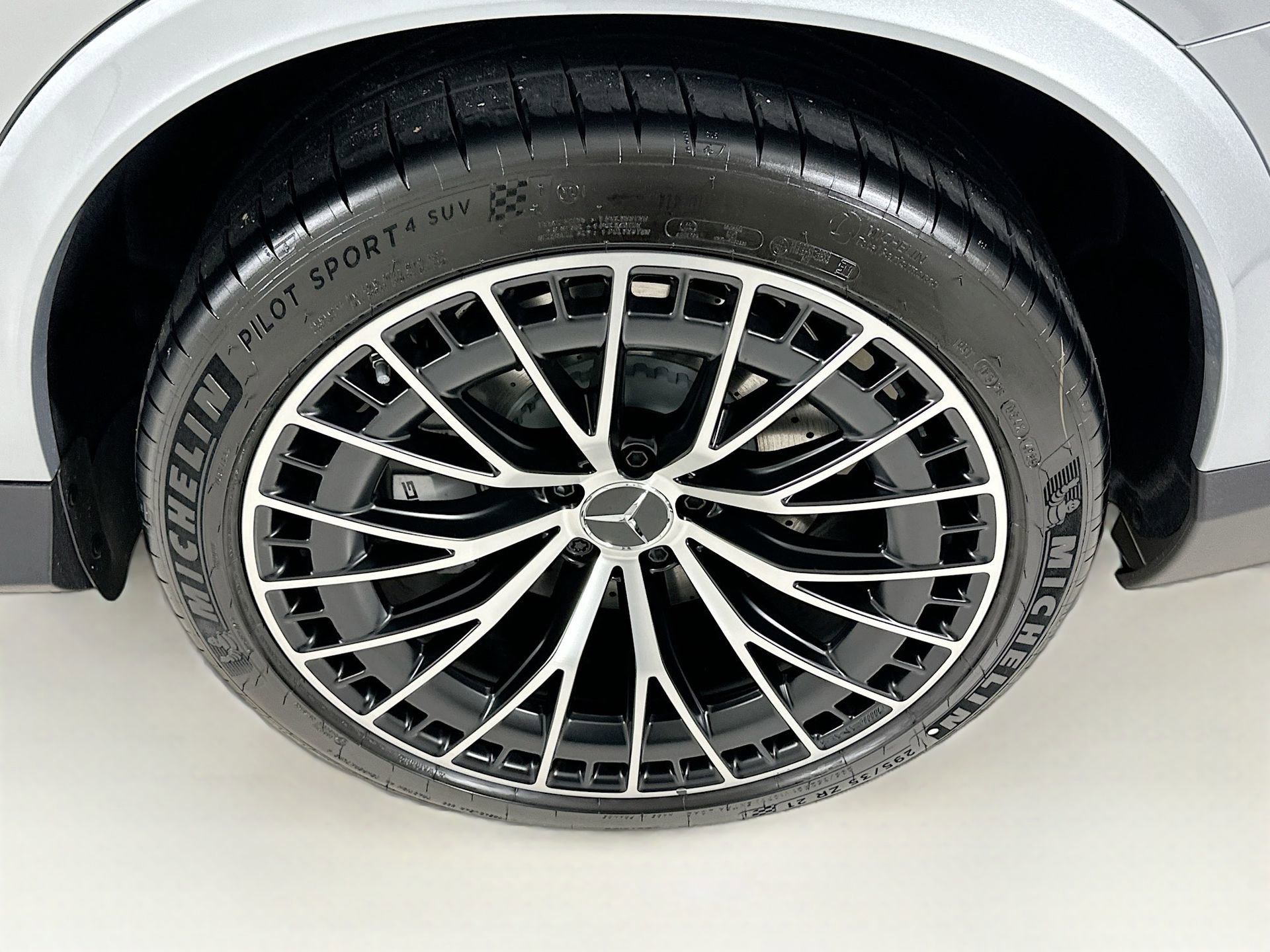 New 2026 Mercedes-Benz GLC 43 AMG 4MATIC image 34