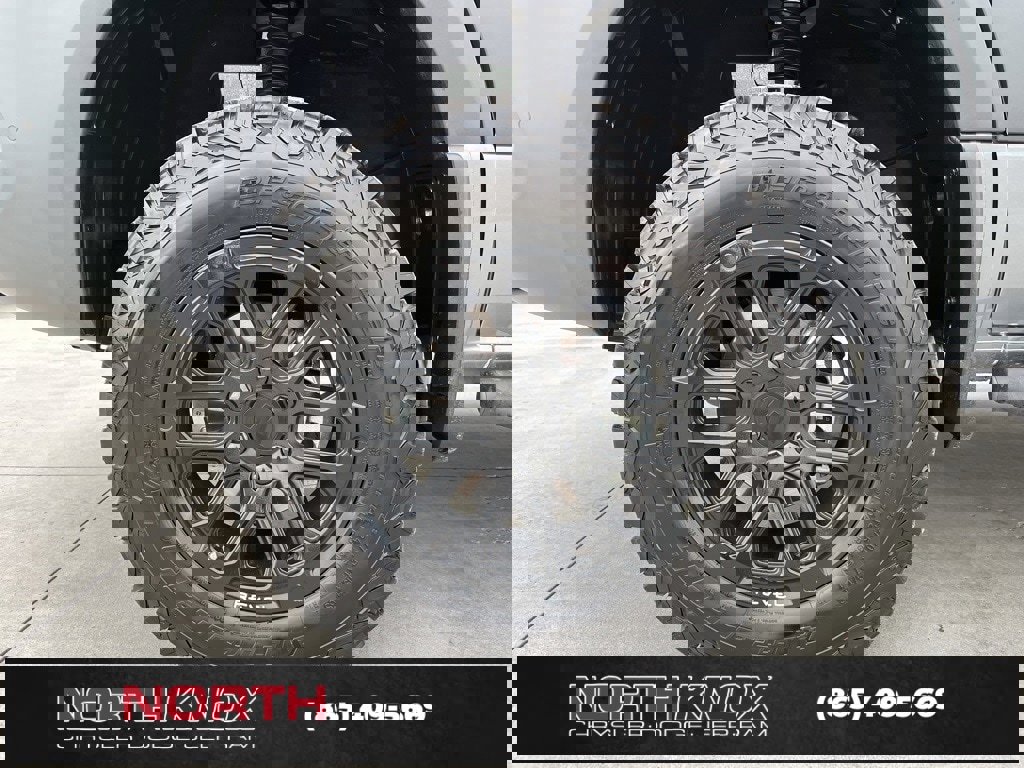 Used 2023 Mercedes-Benz Sprinter 144 Cargo image 4