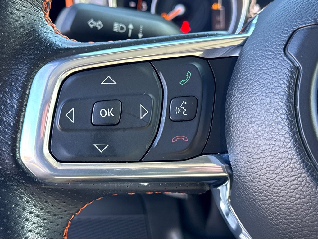 Certified 2023 Jeep Gladiator Mojave w/ Cold Weather Group image 16