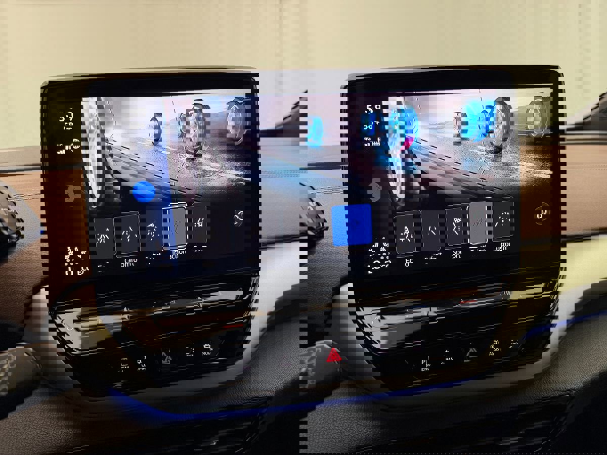 Used 2023 Volkswagen ID.4 Pro image 29