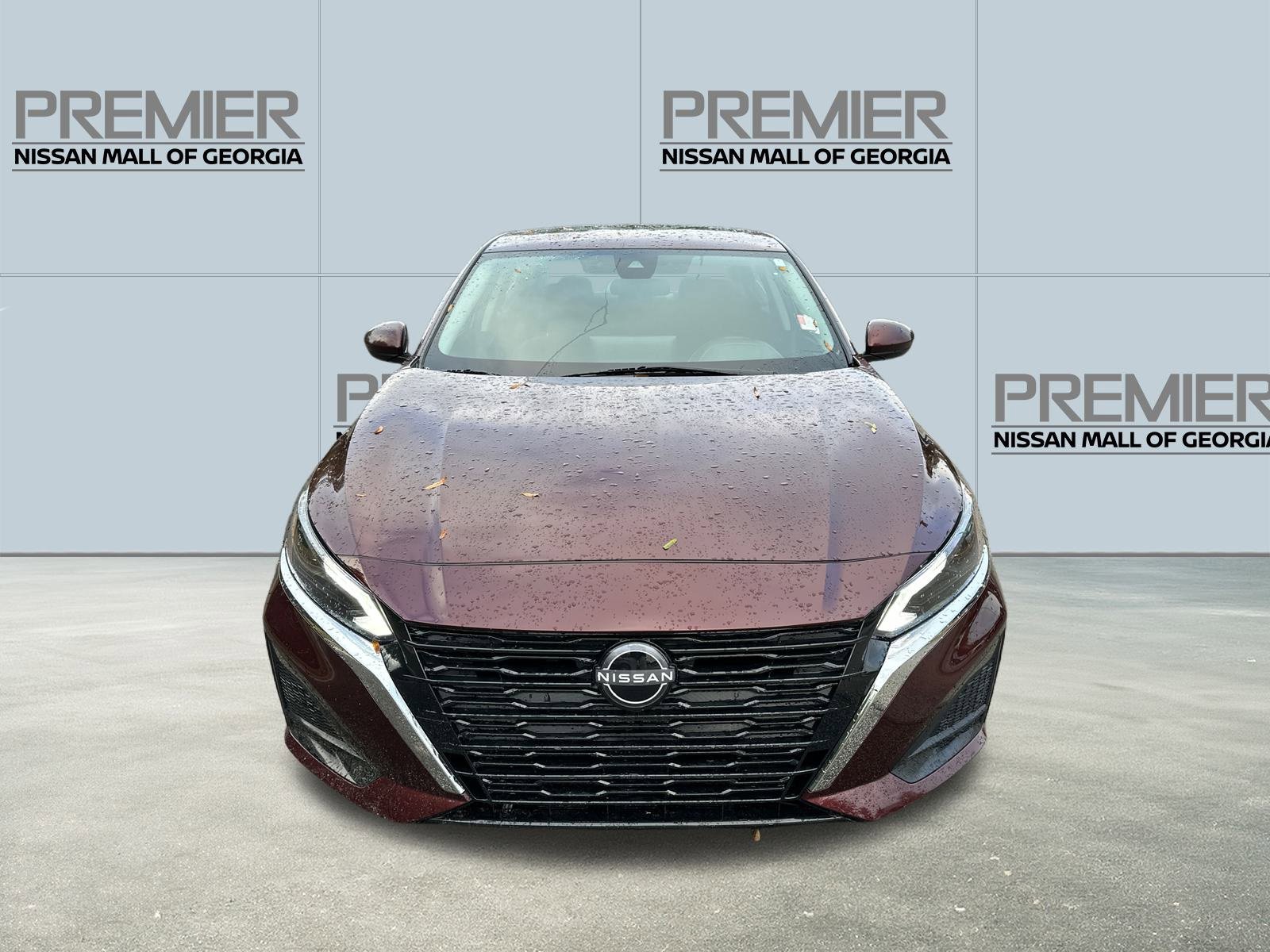 Used 2023 Nissan Altima 2.5 SV w/ SV Premium Package image 2