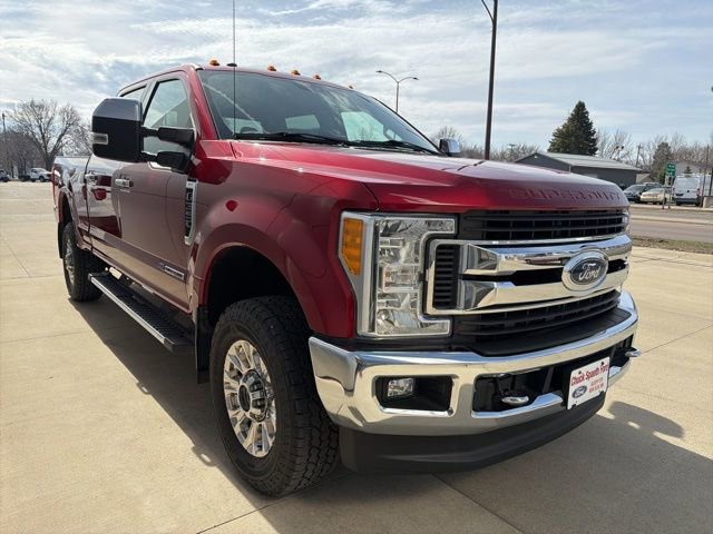 Used 2017 Ford F350 XLT w/ XLT Premium Package image 6