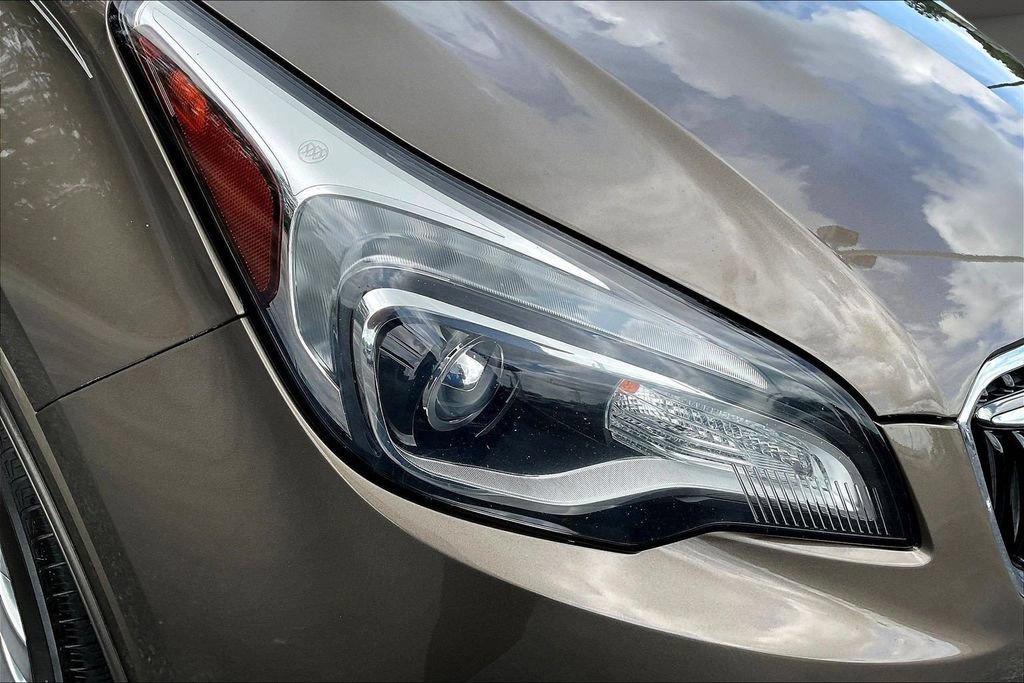 Used 2019 Buick Envision Essence FWD image 35