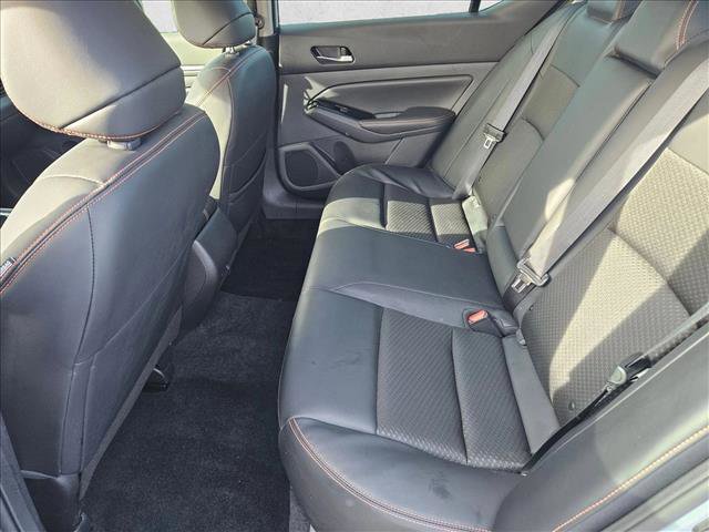 Used 2024 Nissan Altima 2.5 SR image 16
