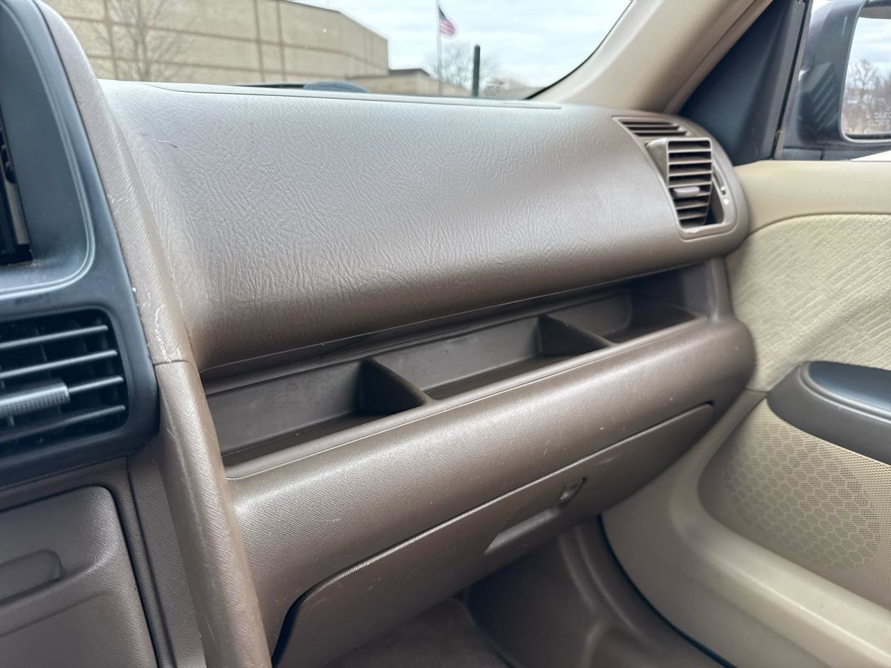 Used 2004 Honda CR-V LX image 15