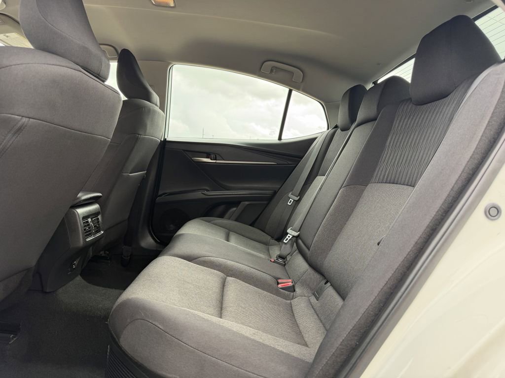 Used 2025 Toyota Camry LE FWD image 28