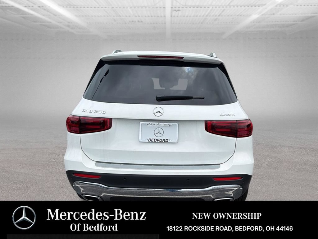 New 2026 Mercedes-Benz GLB 250 4MATIC image 5
