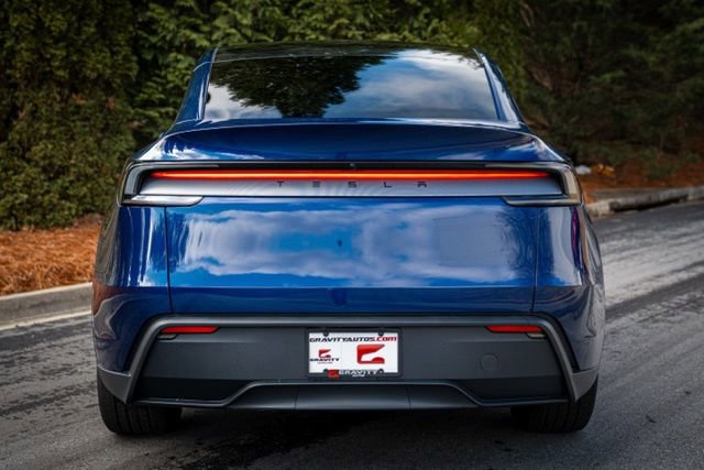 Used 2026 Tesla Model Y Long Range image 18