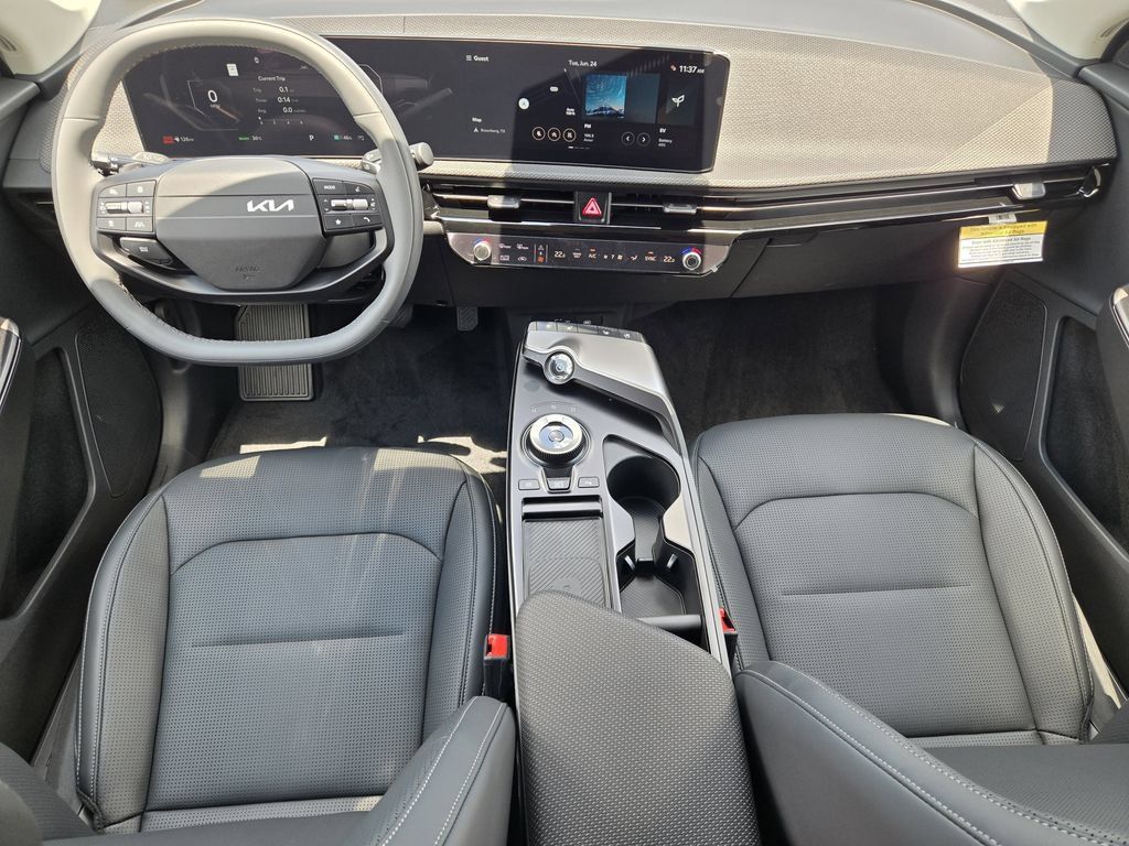 New 2025 Kia EV6 Wind RWD image 19