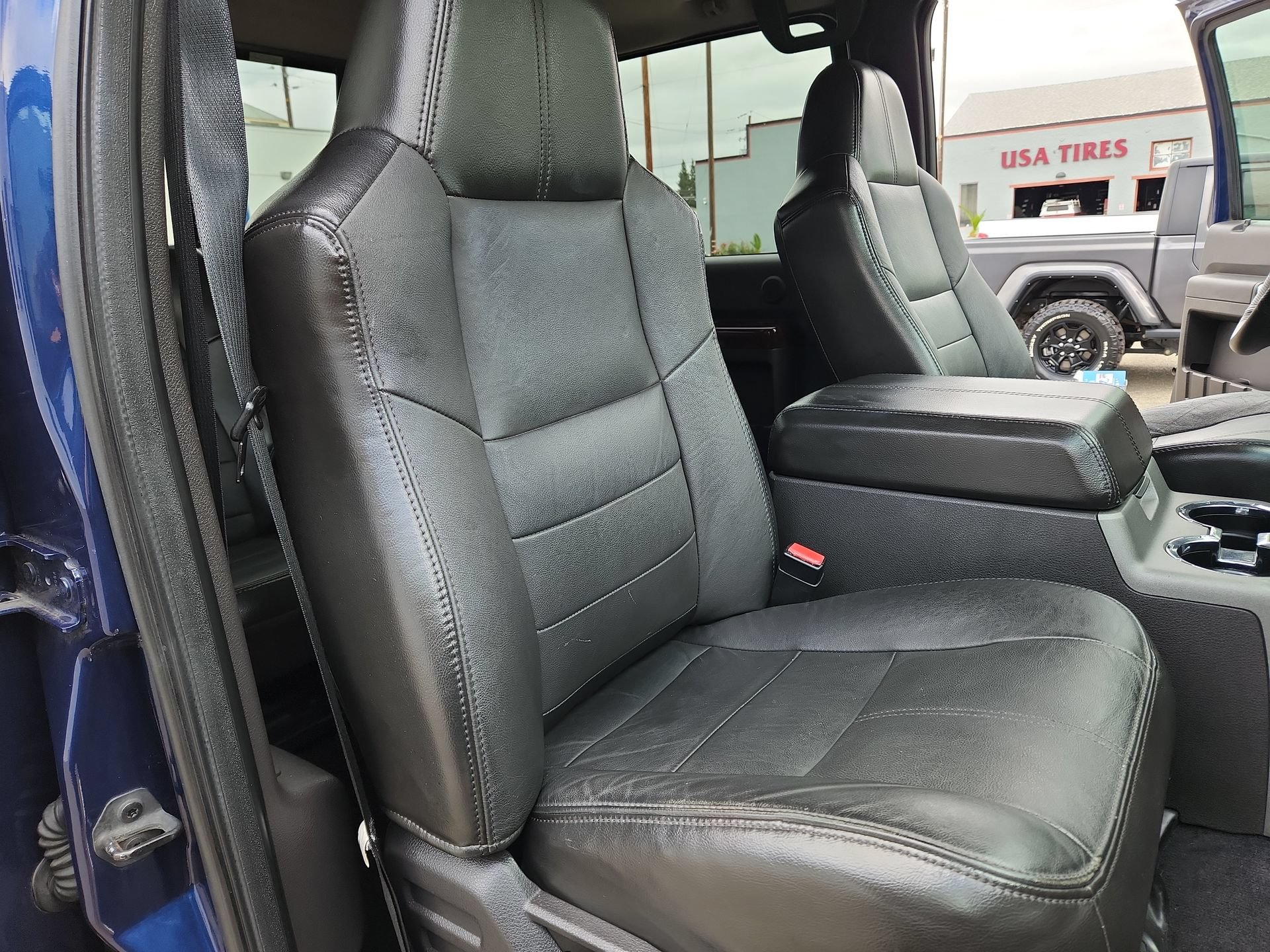 Used 2010 Ford F250 Lariat AWD/4WD image 26