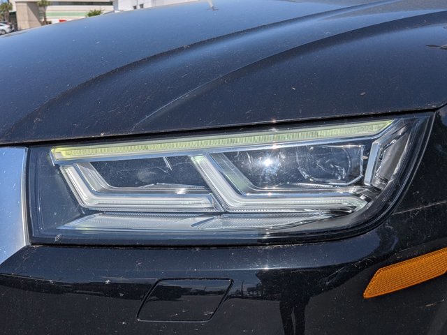 Used 2020 Audi Q5 2.0T Premium Plus w/ Premium Plus Package image 2