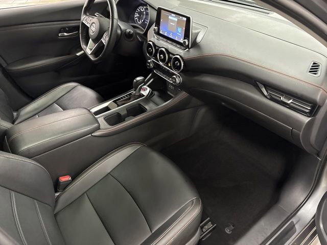 Used 2023 Nissan Sentra SR w/ SR Premium Package image 12