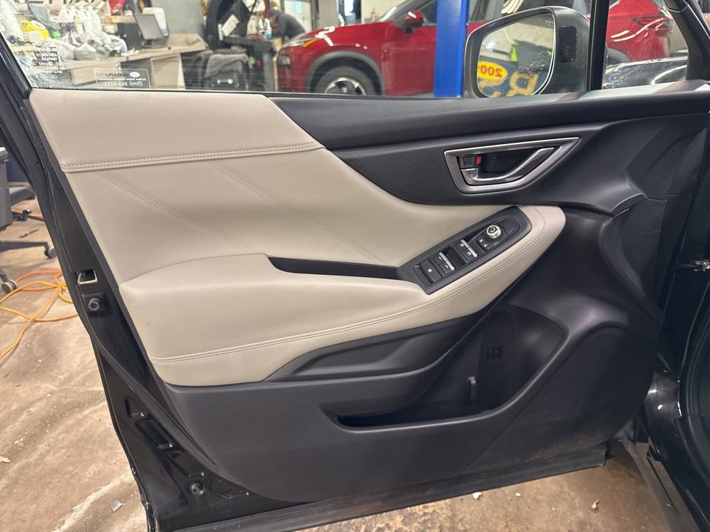 Used 2019 Subaru Forester Limited w/ Popular Package #3 image 11