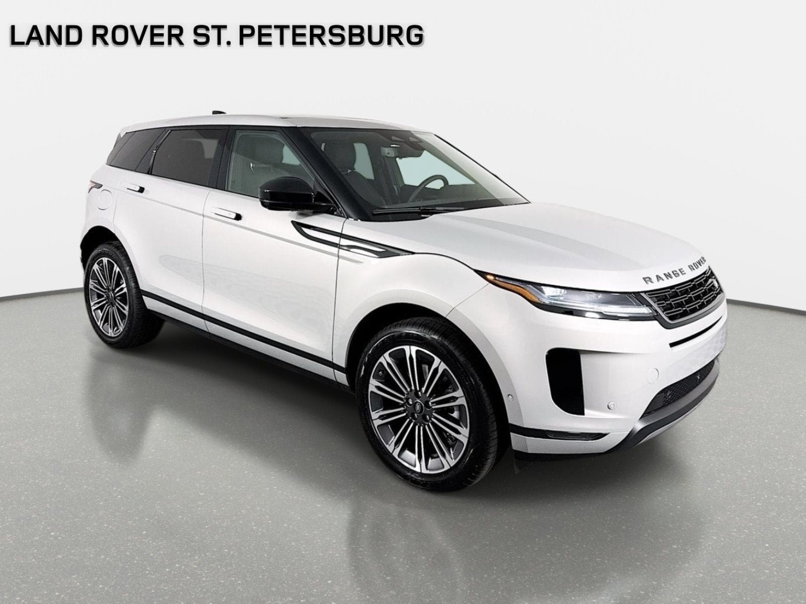 Used 2026 Land Rover Range Rover Evoque S AWD/4WD image 3