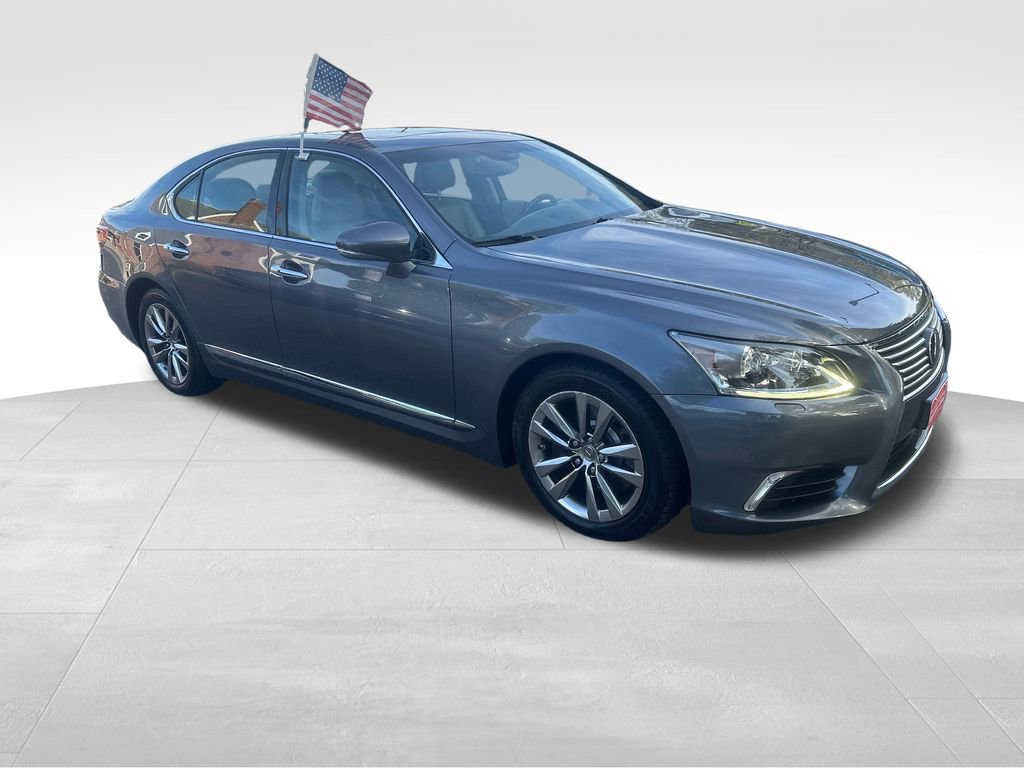 Used 2015 Lexus LS 460 AWD w/ Comfort Package image 35
