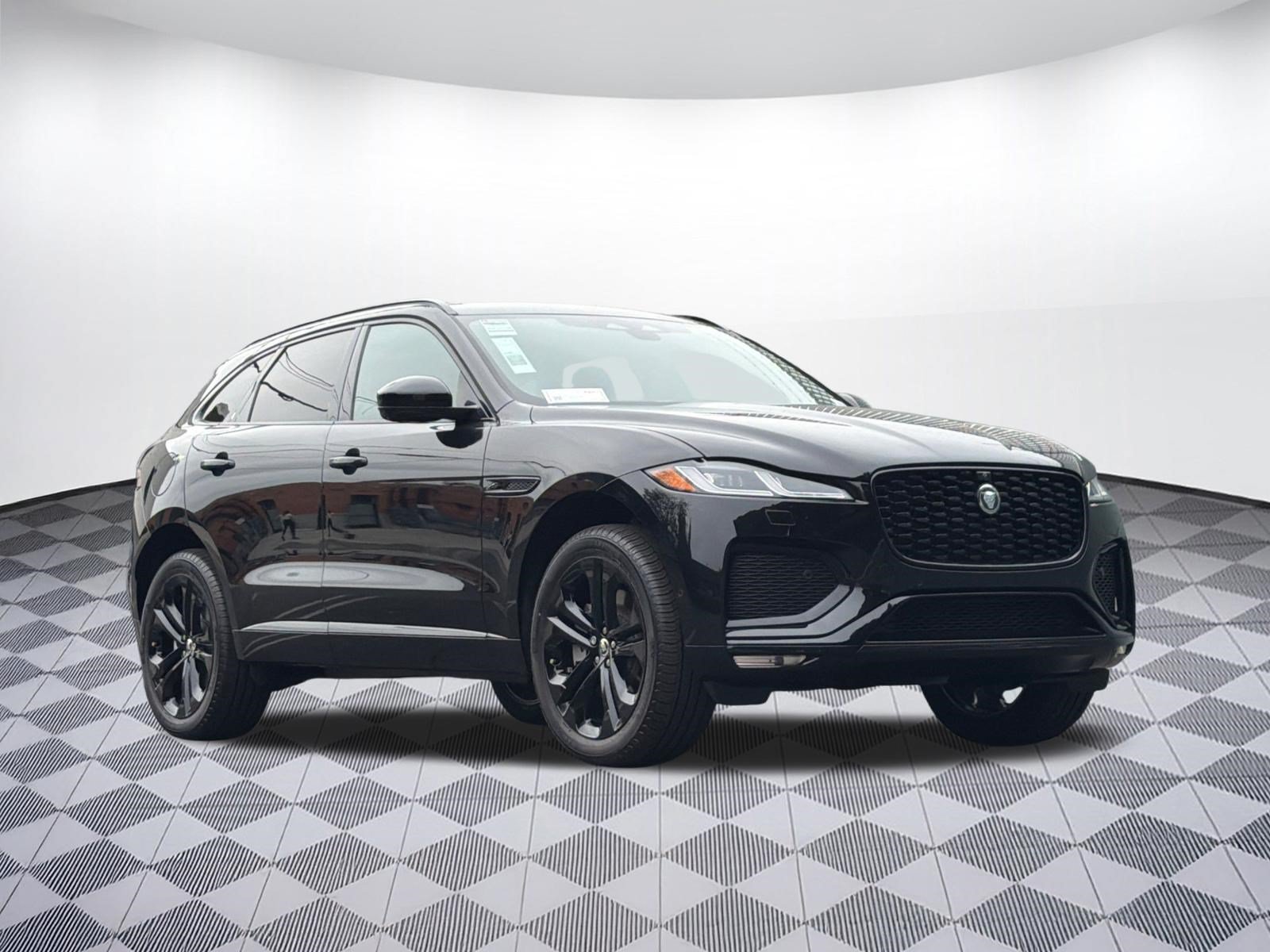 New 2026 Jaguar F-PACE R-Dynamic S AWD/4WD image 7