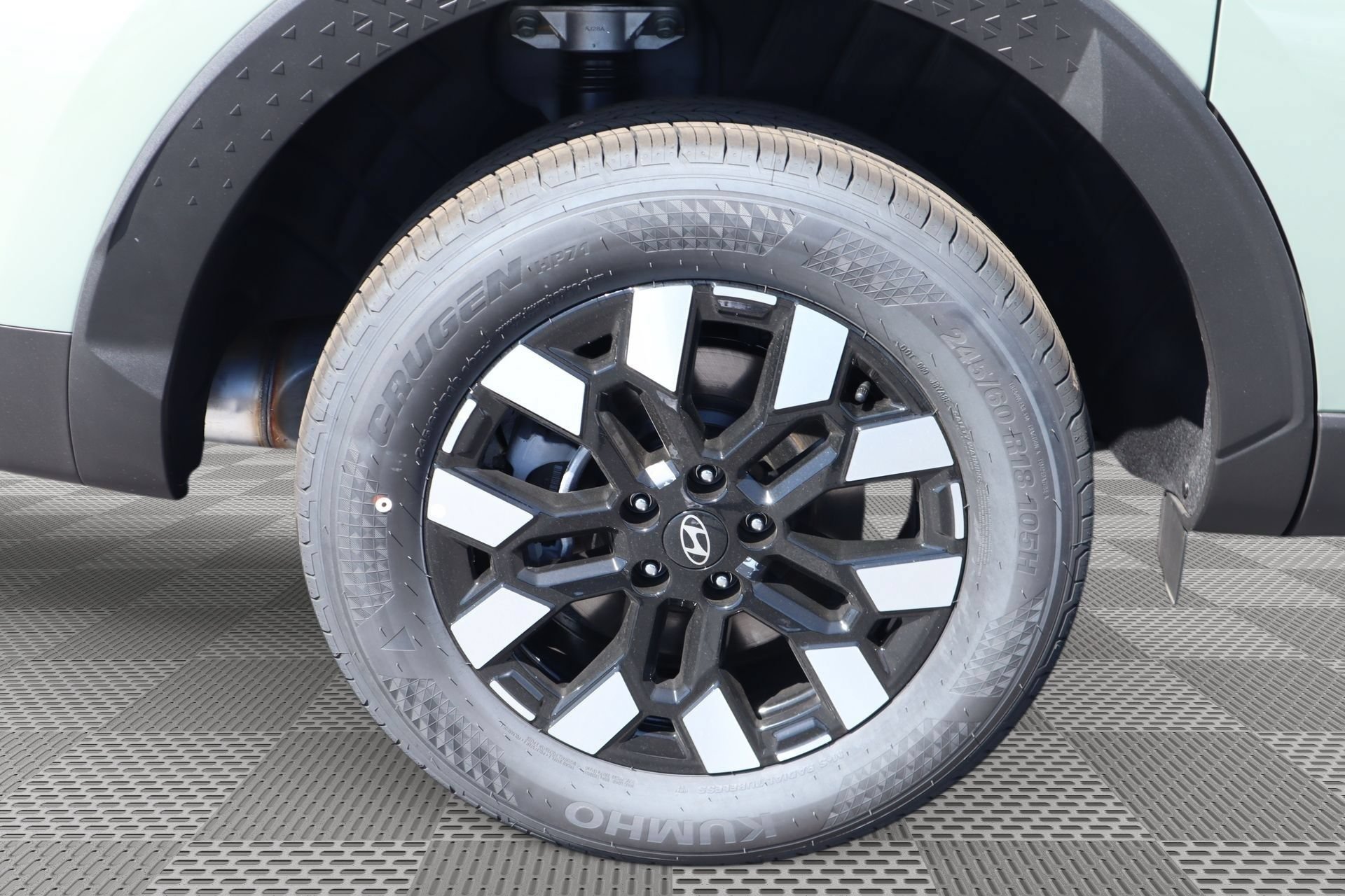 New 2026 Hyundai Santa Cruz SE FWD image 4