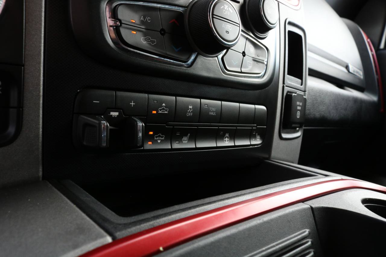 Used 2016 RAM 1500 Rebel w/ Luxury Group image 33