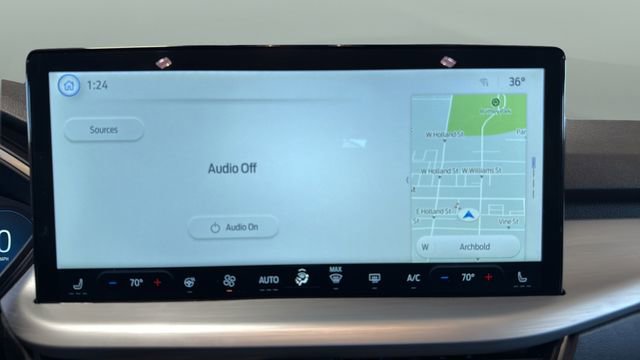 Used 2025 Ford Escape Platinum image 23