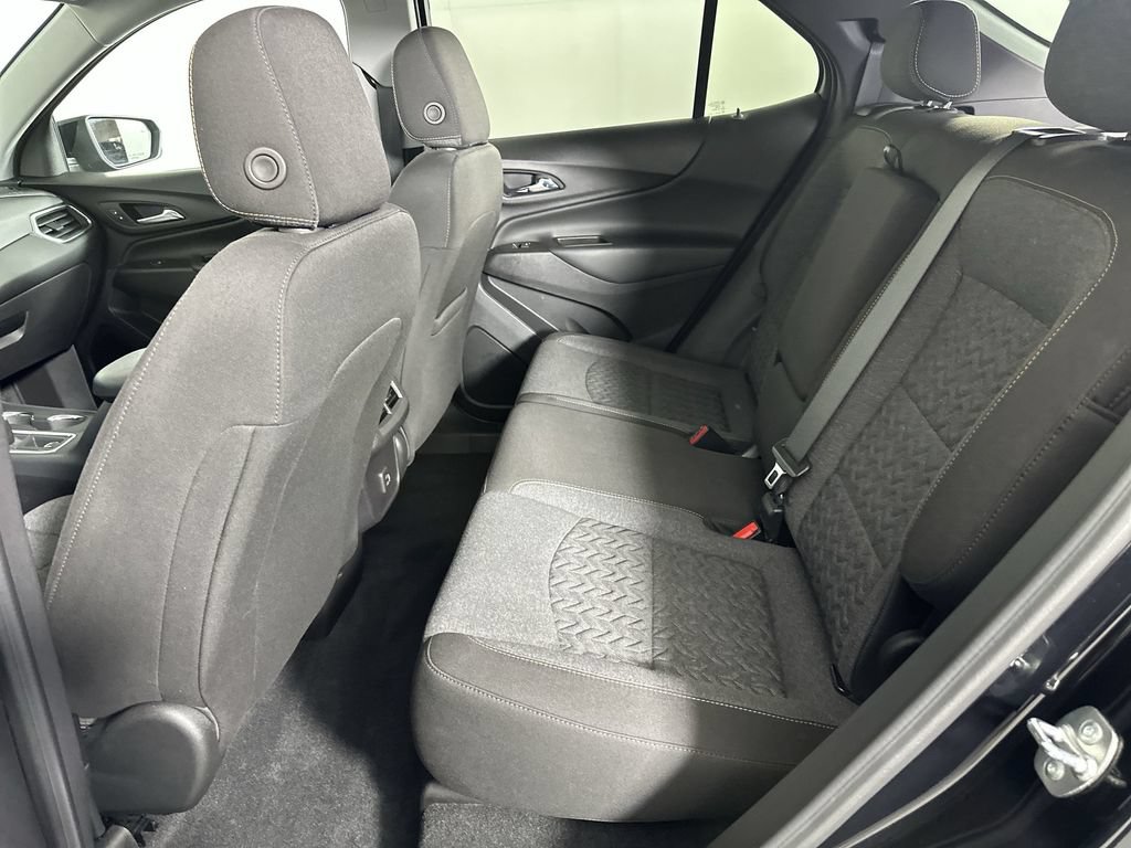 Certified 2024 Chevrolet Equinox LT w/ LPO, Floor Liner Package FWD image 25